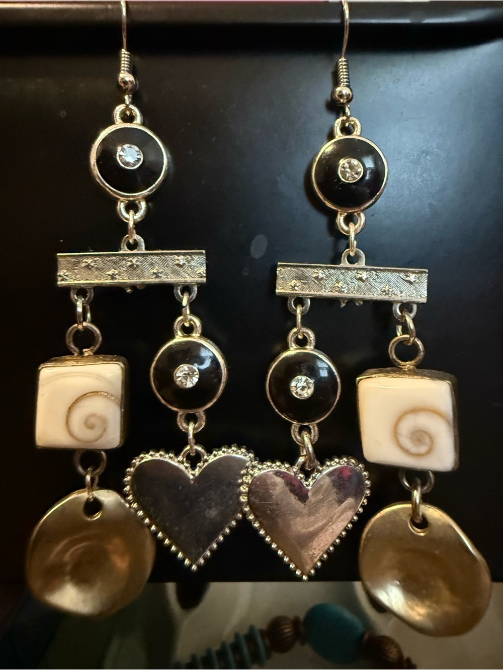 Handcrafted Black and Cream Heart Drop Earrings - Unbranded